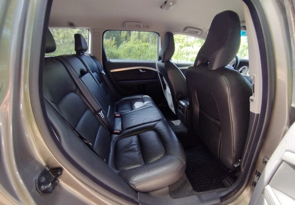 Volvo V70 cena 28500 przebieg: 368000, rok produkcji 2010 z Terespol małe 301